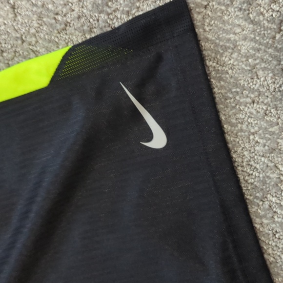 Nike Men's Athletic Shorts - Picture 3 of 6